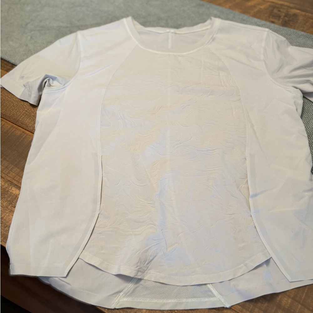 lululemon athletica White Short Sleeve Tee